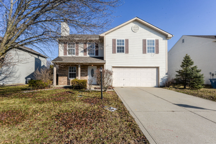 7632  Scatter Woods Lane Indianapolis, IN 46239 | MLS 21967559