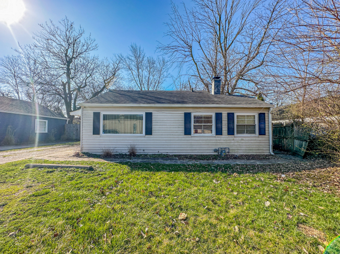 5851 E 16th Street Indianapolis, IN 46218 | MLS 21968590