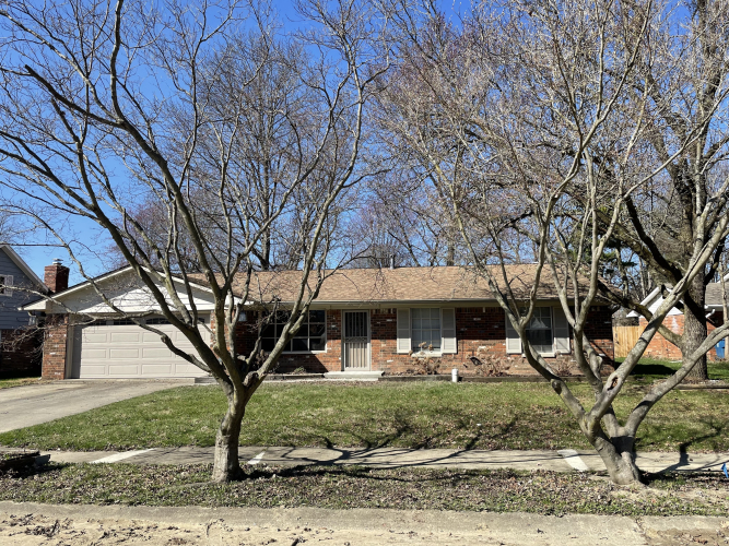 2754  Astro Drive Indianapolis, IN 46229 | MLS 21968612