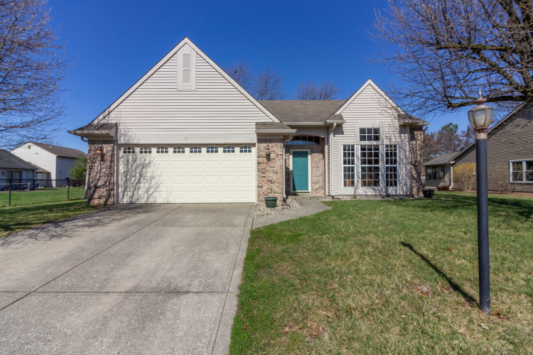 4762  Cinnamon Place Indianapolis, IN 46237 | MLS 21969390