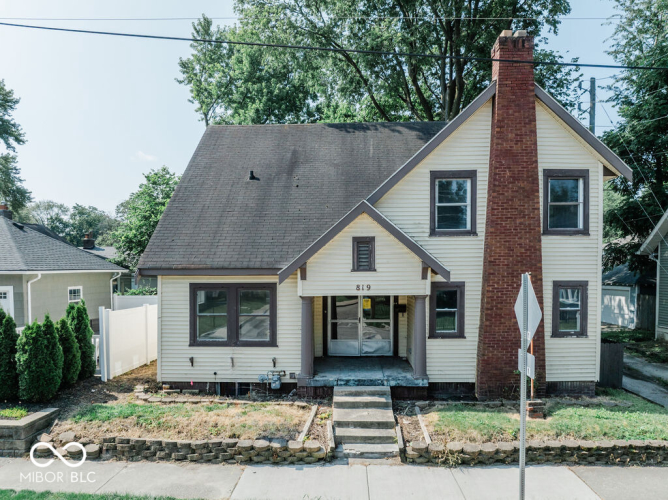 819 E 49th Street Indianapolis, IN 46205 | MLS 21969619