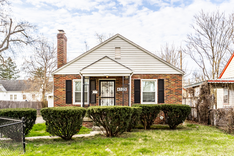 4325 E 34th Street Indianapolis, IN 46218 | MLS 21969761