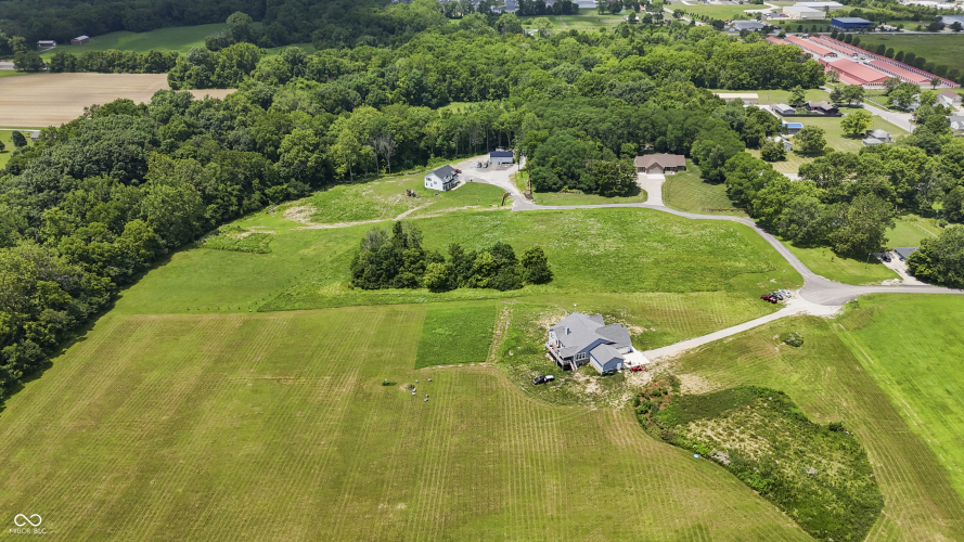 Listing Image 8