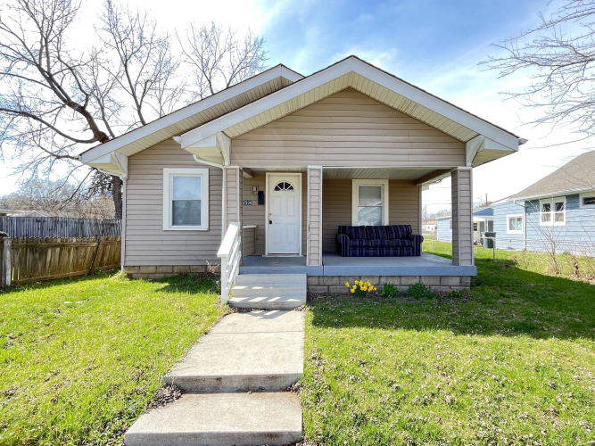 2509  Lincoln Street Anderson, IN 46016 | MLS 21969794