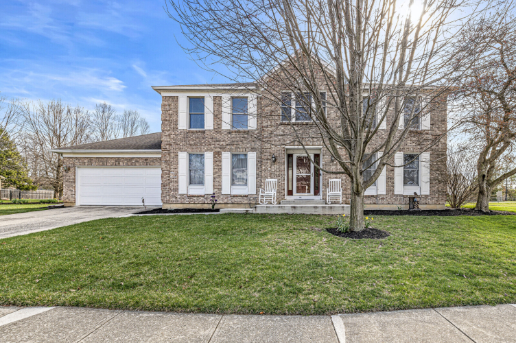 7451  Camberwood Drive Indianapolis, IN 46268 | MLS 21969809
