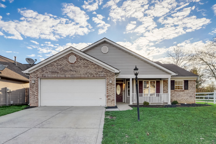 703  Coffee Tree Circle Indianapolis, IN 46224 | MLS 21969883