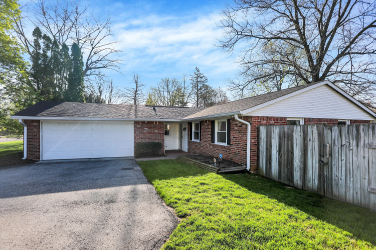 1533 W 79th Street Indianapolis, IN 46260 | MLS 21970740