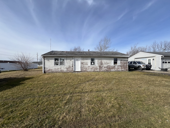 502  Tennessee Street Parker City, IN 47368 | MLS 21971270