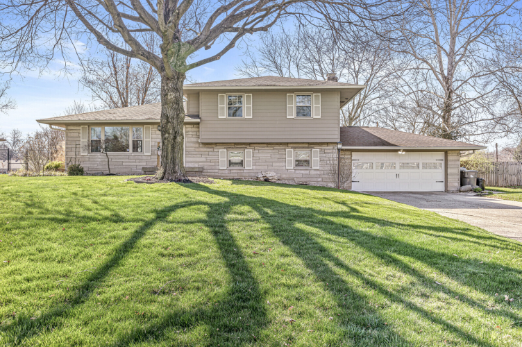2045  Redfern Drive Indianapolis, IN 46227 | MLS 21971272