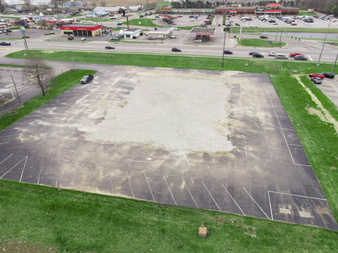 Listing Image 17
