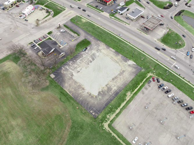 Listing Image 6