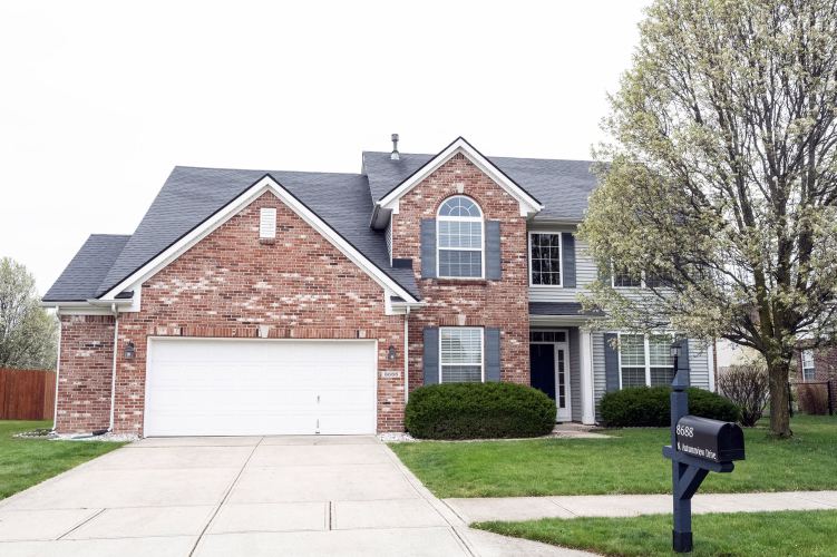 8688 N Autumnview Drive McCordsville, IN 46055 | MLS 21971956