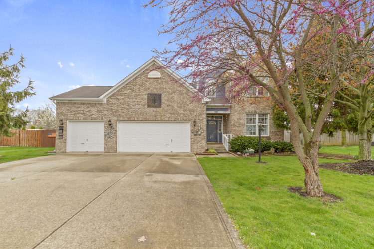 389  Myers Lake Drive Noblesville, IN 46062 | MLS 21972023