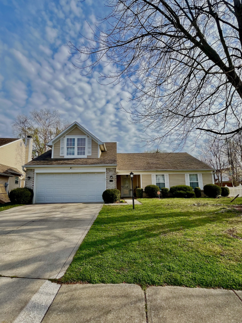 6830  Caro Drive Indianapolis, IN 46214 | MLS 21972123