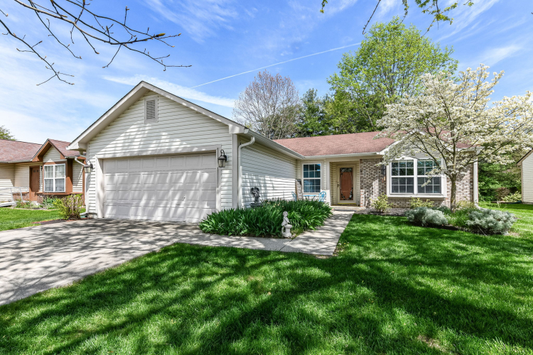2253  Whitecliff Drive Indianapolis, IN 46234 | MLS 21972704