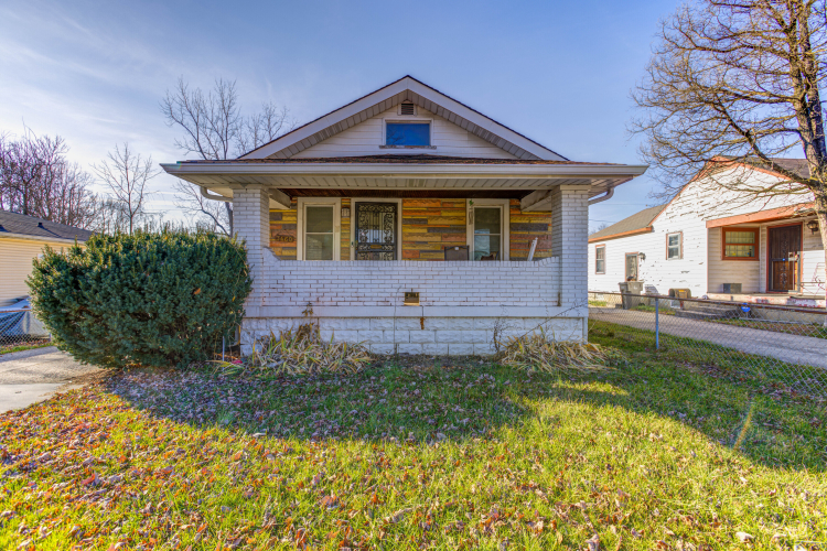 3460  Forest Manor Avenue Indianapolis, IN 46218 | MLS 21972895