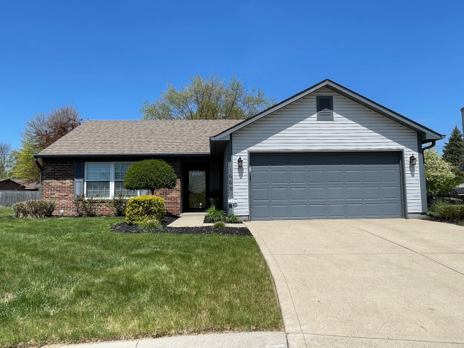 1668  Park Hill Drive Indianapolis, IN 46229 | MLS 21972944
