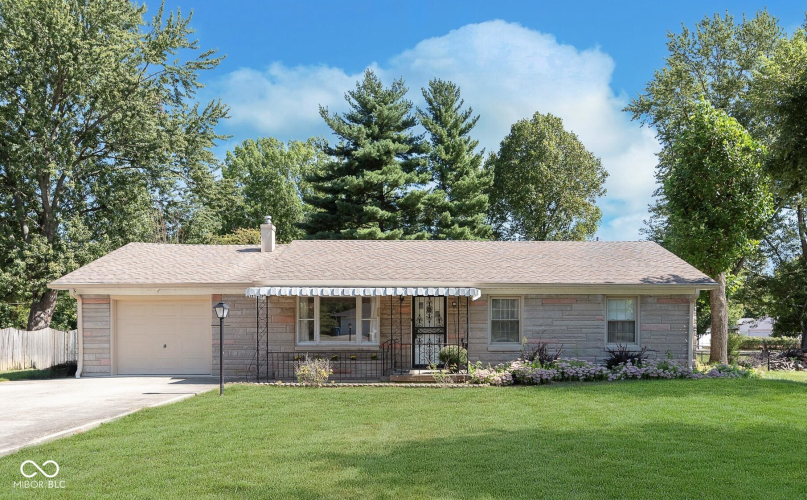 9128  Melrose Drive Indianapolis, IN 46239 | MLS 21973140