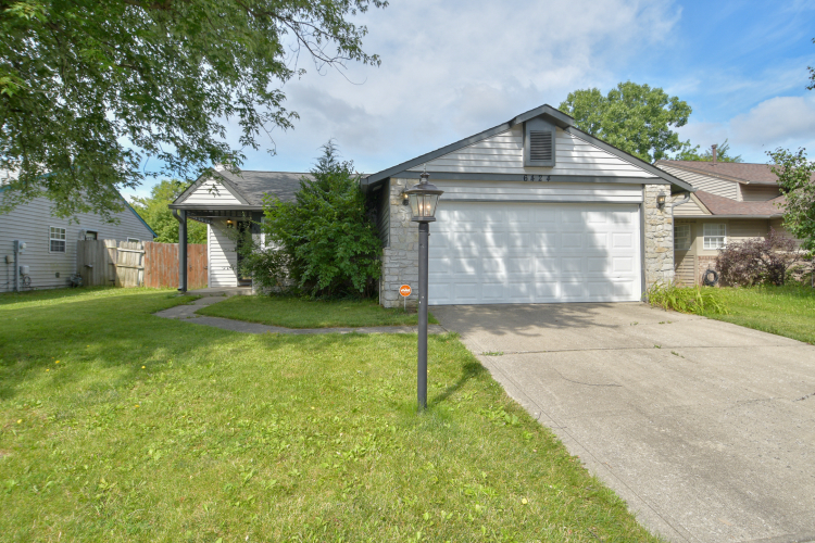 6424  Perry Pines Court Indianapolis, IN 46237 | MLS 21973195