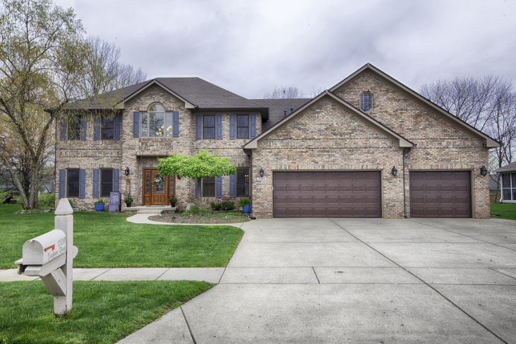 2330  Surface Drive Greenwood, IN 46143 | MLS 21973330