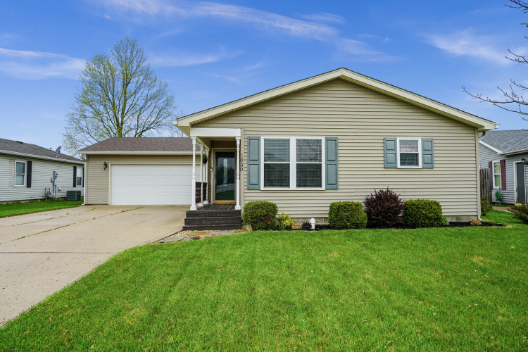 1030  Northpointe Drive Franklin, IN 46131 | MLS 21973597
