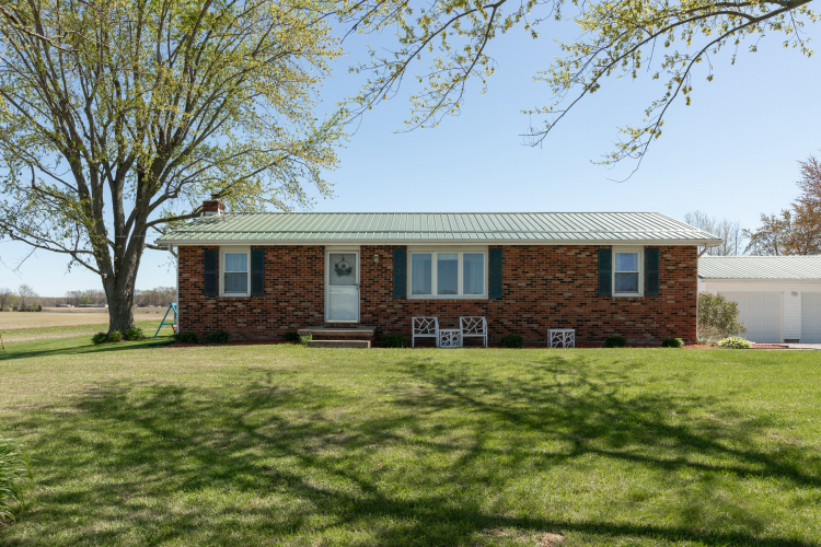 7413 S County Road 975  Crothersville, IN 47229 | MLS 21973754