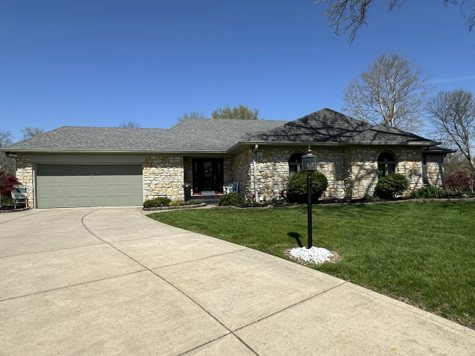 2088  Golfview Court Greenwood, IN 46143 | MLS 21973966