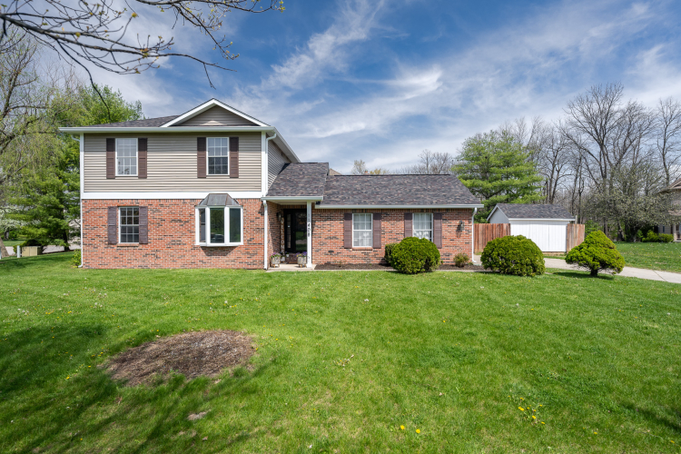 11408  Geist Bluff Circle Indianapolis, IN 46236 | MLS 21974216