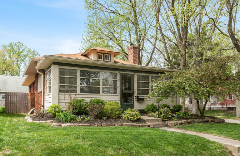5470  Guilford Avenue Indianapolis, IN 46220 | MLS 21974283