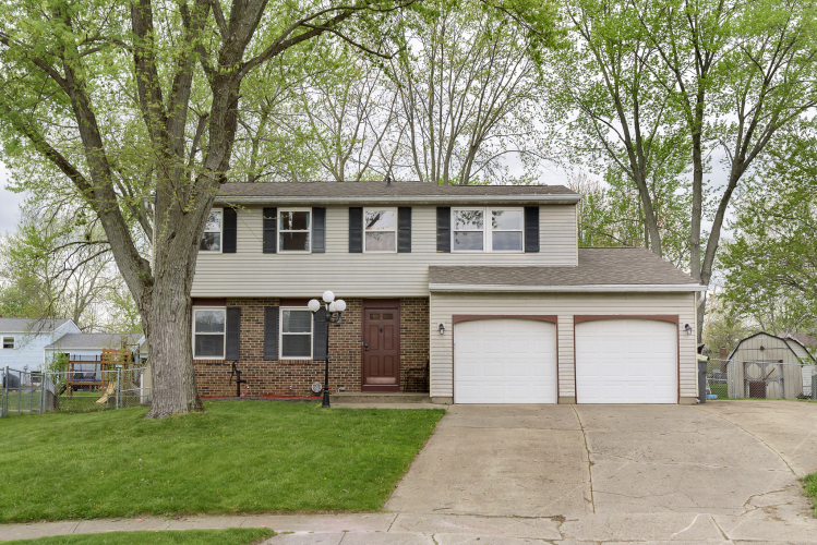 5408  Armstrong Court Indianapolis, IN 46237 | MLS 21974500
