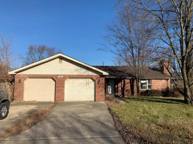 724  Iroquois Drive Anderson, IN 46012 | MLS 21974541