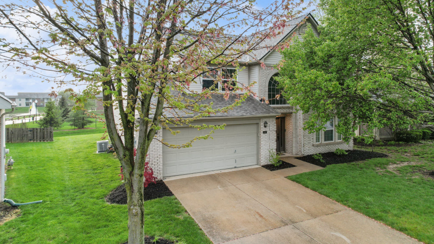 7302  Sycamore Run Drive Indianapolis, IN 46237 | MLS 21974545