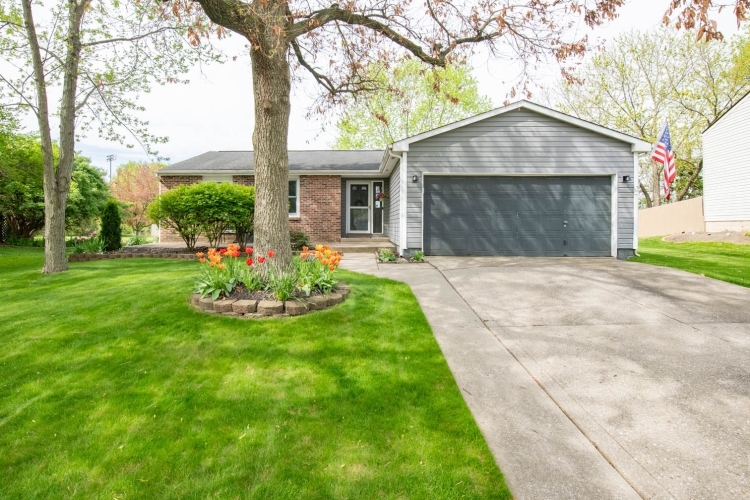6744  Middleton Court Indianapolis, IN 46268 | MLS 21974750