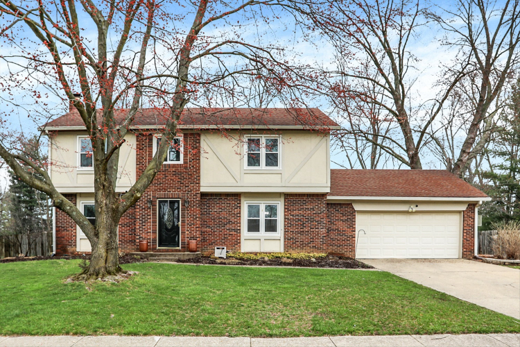 730  Queenswood Drive Indianapolis, IN 46217 | MLS 21974945