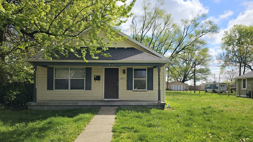 2601  Station Street Indianapolis, IN 46218 | MLS 21975010