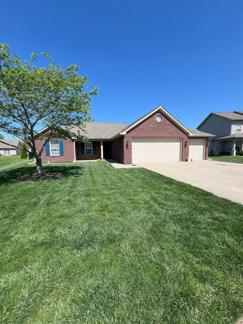 994  Youngs Creek Drive Franklin, IN 46131 | MLS 21975025