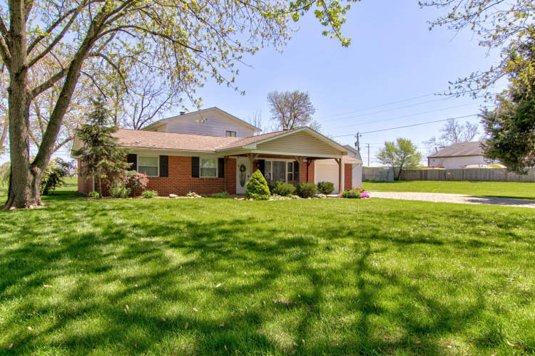 2129  Newhaven Drive Indianapolis, IN 46231 | MLS 21975081