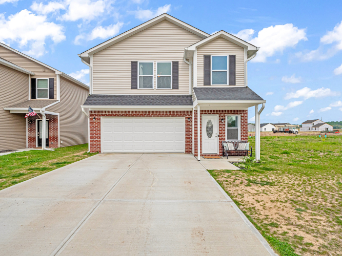 1093  Tomahawk Place Martinsville, IN 46151 | MLS 21975272