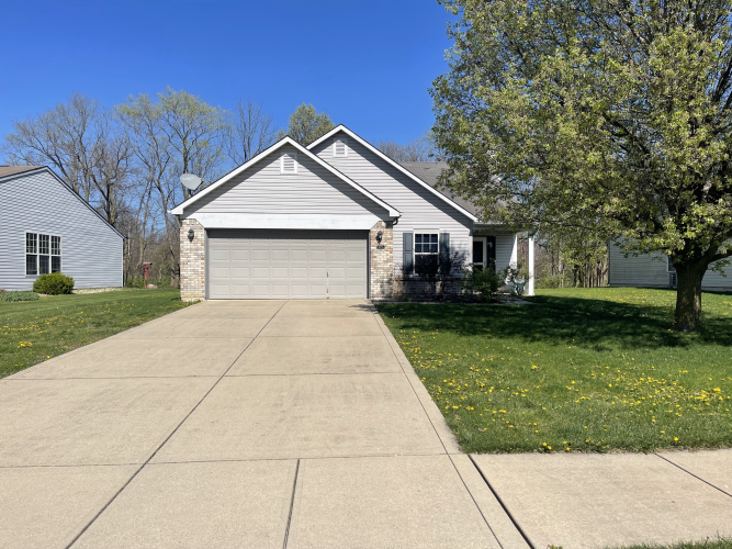 1873  Copeland Farms Drive Greenfield, IN 46140 | MLS 21975811