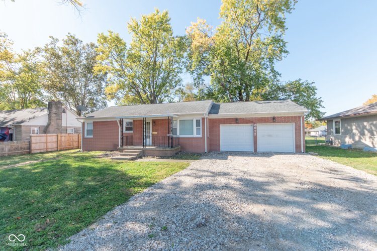 3022 N Marr Road Columbus, IN 47203 | MLS 21976148