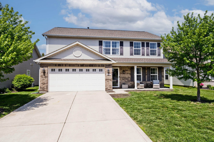 15275  Atkinson Drive Noblesville, IN 46060 | MLS 21976671