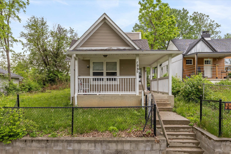 1940  Lawrence Street Indianapolis, IN 46218 | MLS 21977129
