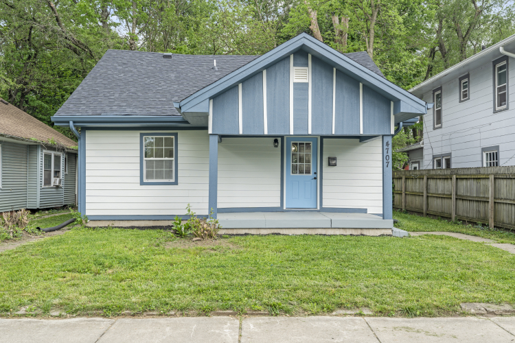 4707  Guilford Avenue Indianapolis, IN 46205 | MLS 21977316