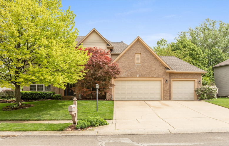 11023  Timberview Drive Fishers, IN 46037 | MLS 21977343