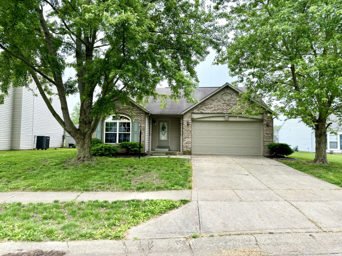 11151  Fall Drive Indianapolis, IN 46229 | MLS 21977630