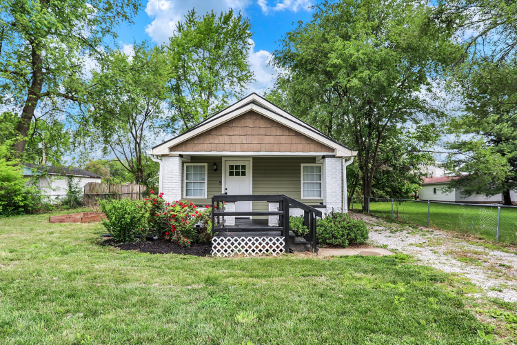 742  Martin Street Indianapolis, IN 46227 | MLS 21977897