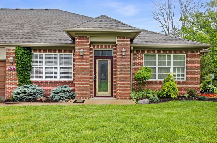 5327  Ladywood Knoll Place Indianapolis, IN 46226 | MLS 21977909