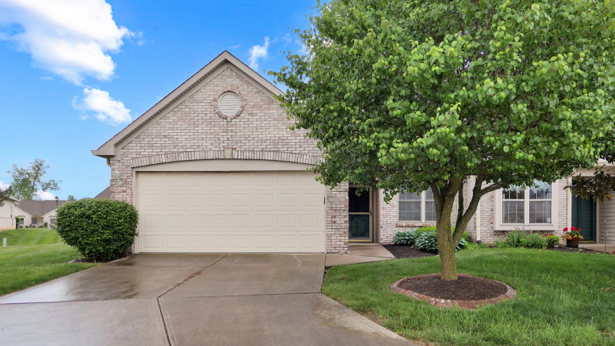 1774  Grindstone Court Greenfield, IN 46140 | MLS 21977961