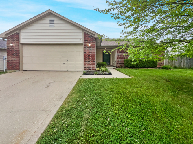 5312  Scatterwood Court Indianapolis, IN 46221 | MLS 21978284