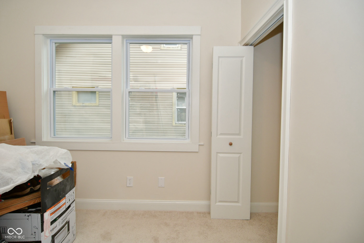 Listing Image 26